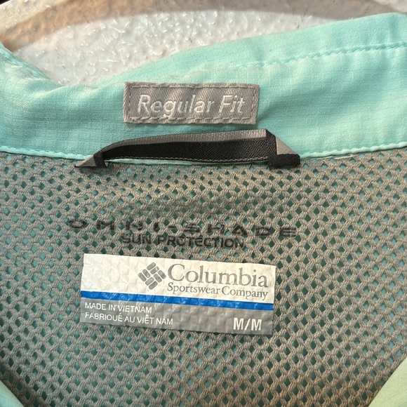Columbia regular fit sun protector short sleeve button down size medium - Picture 3 of 5